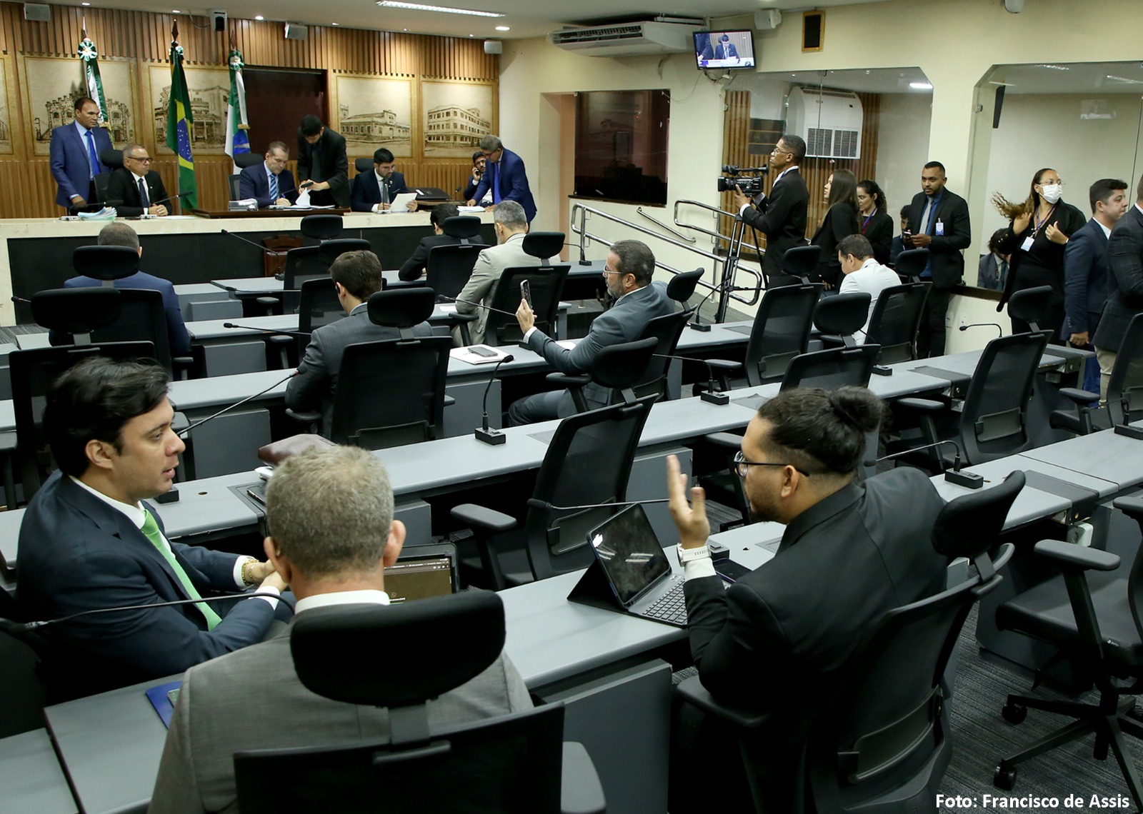 Imagem do WhatsApp de 2025-10-14 à(s) 18.14.30_6506ade6.jpg