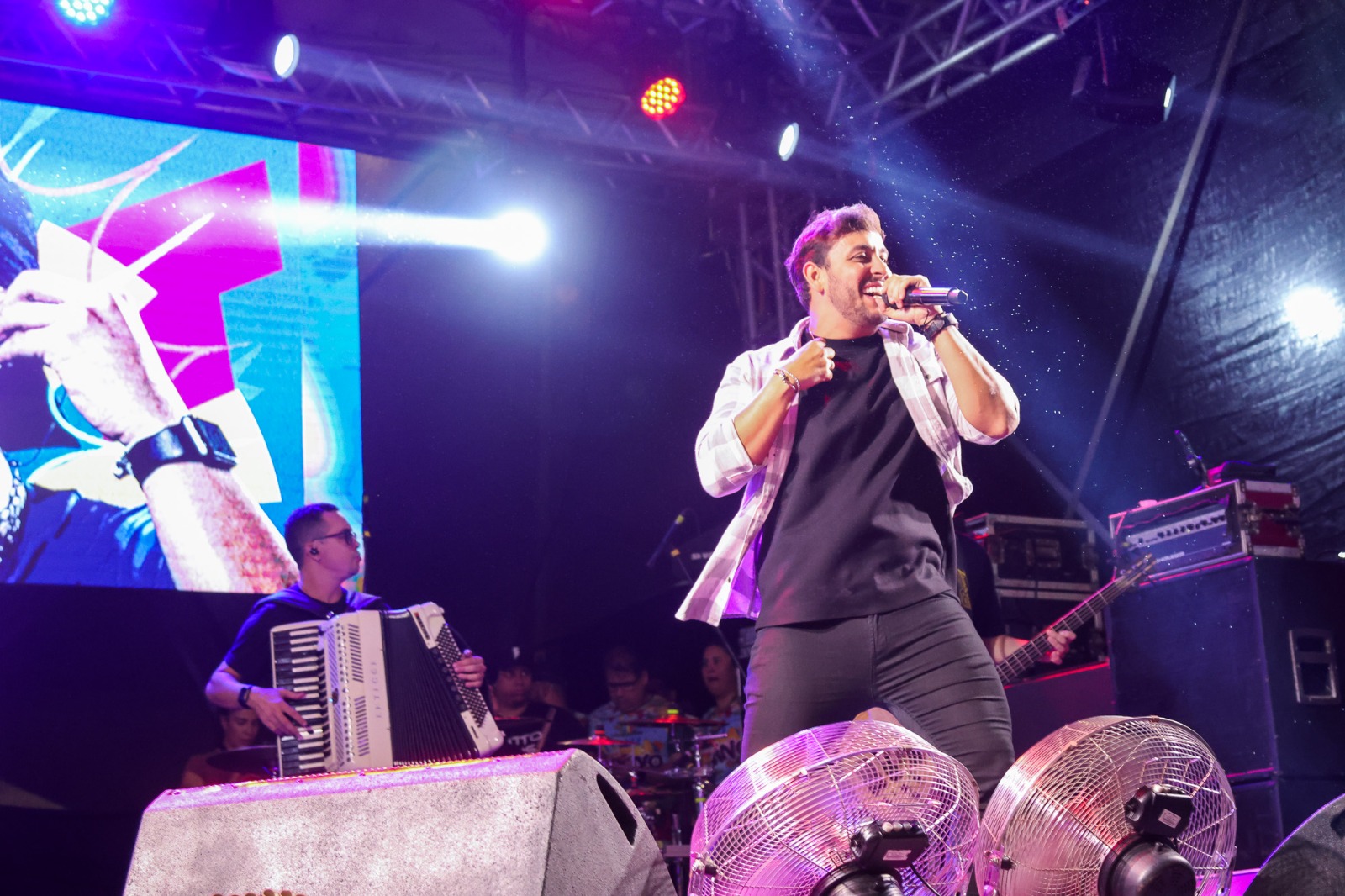 WhatsApp Image 2025-05-05 at 00.44.38.jpeg